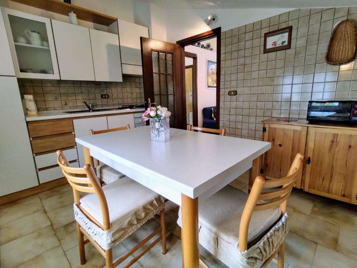 Apartment Nives By Interhome Albonico Εξωτερικό φωτογραφία