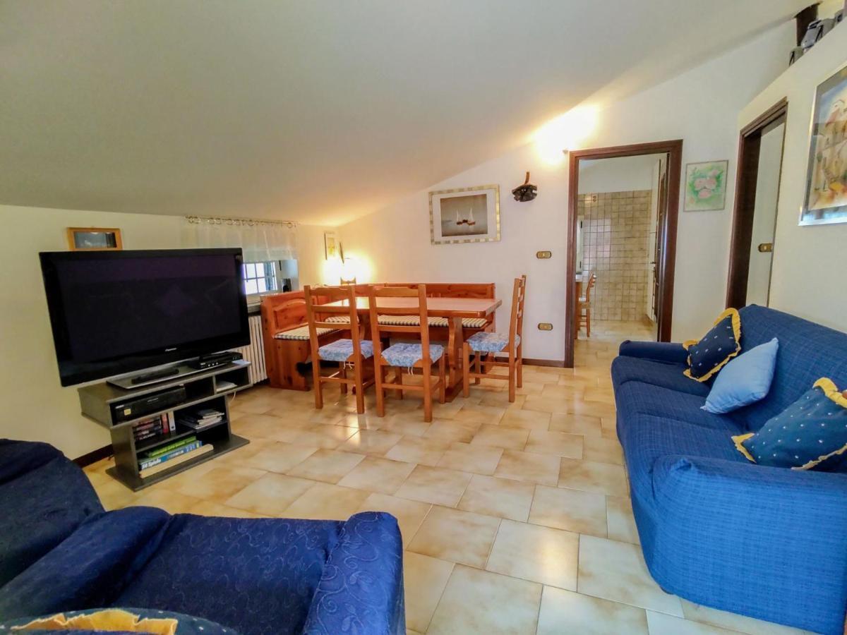 Apartment Nives By Interhome Albonico Εξωτερικό φωτογραφία
